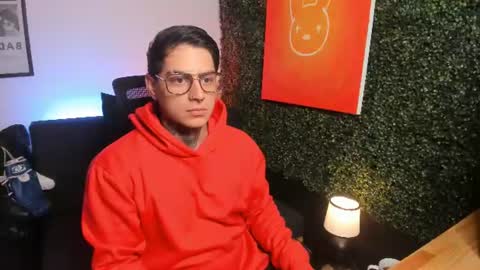 Snapshot of simon_cortes chatting on 06.30.26 Simon Cortes online show from 06.30.26
