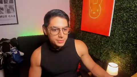 Snapshot of simon_cortes chatting on 07.14.26 Simon Cortes online show from 07.14.26