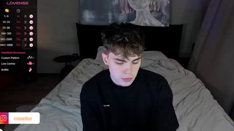 Snapshot of simonwnl chatting on 12.08.24 Simon online show from 12.08.24