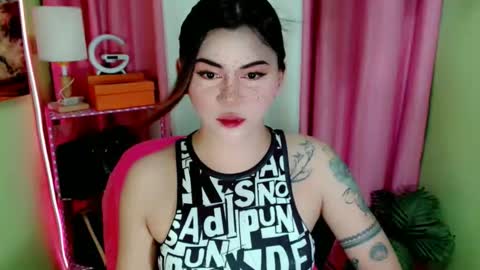 Snapshot of simplepinayx chatting on 06.10.26 call me nath online show from 06.10.26