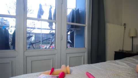 Snapshot of simur_sahso chatting on 12.05.24 Sofi wed. - sat. 11am - 11 pm and Santi with Sofi sun.. - tue. 11 am - 5 pm  europe online show from 12.05.24