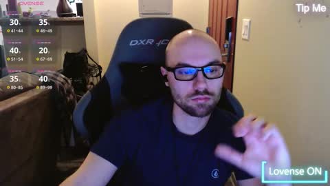 Snapshot of sin_lord chatting on 11.20.25 Husky Dad online show from 11.20.25