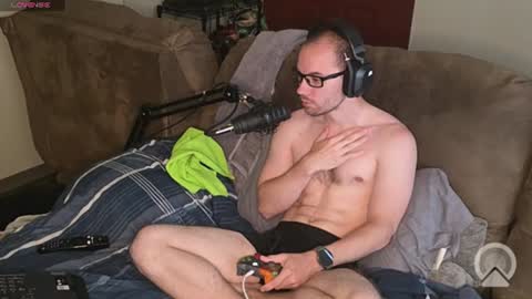 Snapshot of sin_lord chatting on 06.24.26 Husky Dad online show from 06.24.26