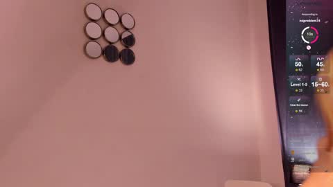 Naomi online show from 02.05.25