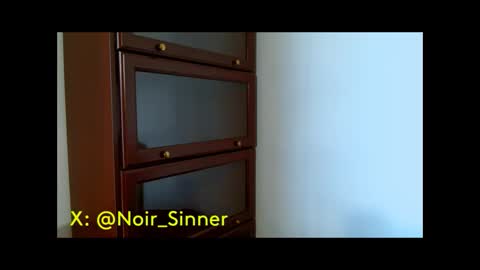 Snapshot of sinnernoir chatting on 05.19.26 My Name Is..............................John online show from 05.19.26