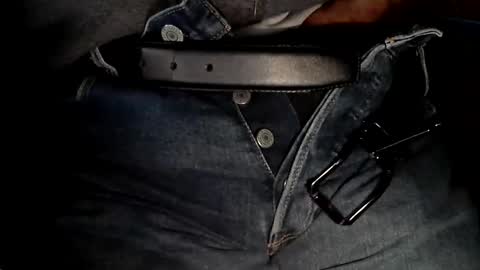 Alex online show from 10.26.25