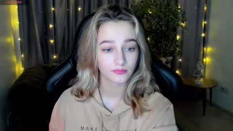 Sinty Noria online show from 02.27.25