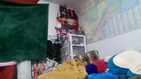 Snapshot of siofra chatting on 09.14.25 Siofra online show from 09.14.25