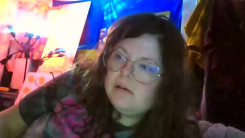 Snapshot of siofra chatting on 11.01.25 Siofra online show from 11.01.25