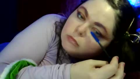 Snapshot of siofra chatting on 11.10.25 Siofra online show from 11.10.25