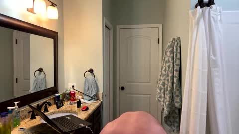 Snapshot of sir_seoscam chatting on 05.28.26 sir_seoscam online show from 05.28.26