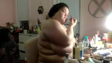 Snapshot of siragony chatting on 11.15.25 Agony online show from 11.15.25