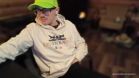 Sir Daddy McQween online show from 03.02.26