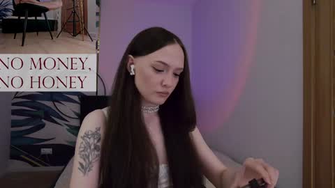 Snapshot of sirenaswhisper chatting on 05.13.26 Goddess Sirena online show from 05.13.26