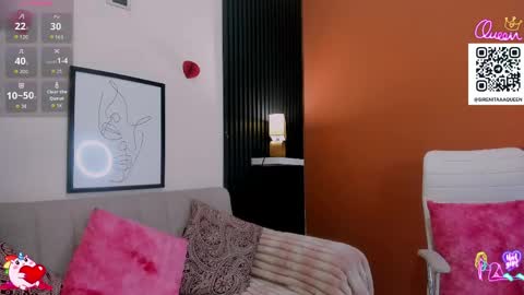 Snapshot of sirenita_xoxo chatting on 05.17.26 Sirenita online show from 05.17.26