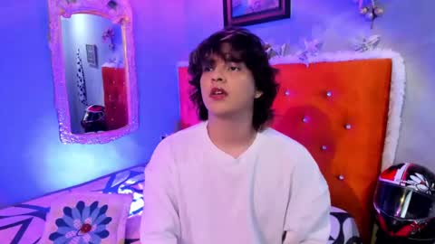 Sirius angels online show from 12.04.24