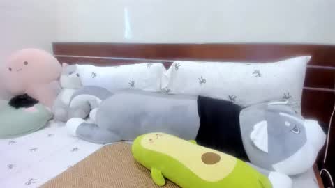 Snapshot of sisi_baby chatting on 12.03.25 julila online show from 12.03.25