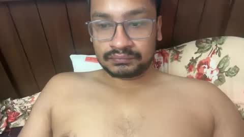 Snapshot of sissy_sub22 chatting on 03.01.25 Slutty Maya 22 online show from 03.01.25