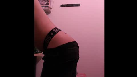 Snapshot of sissyboy941 chatting on 02.28.26 Cole Sprouse online show from 02.28.26