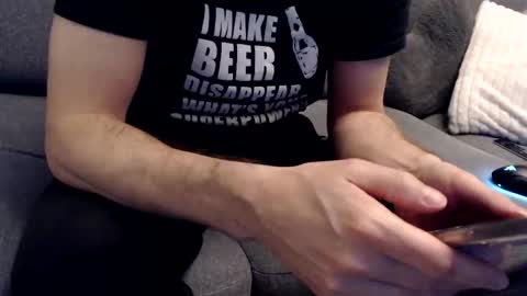 looking for older male ore female to use me sexually and be good to me ahhhhh online show from 02.08.25