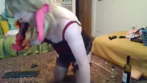 sissyslut online show from 04.18.26