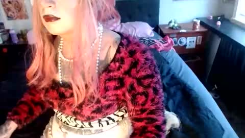 Snapshot of sissyslutliana69 chatting on 03.17.26 sissyslutliana69 online show from 03.17.26