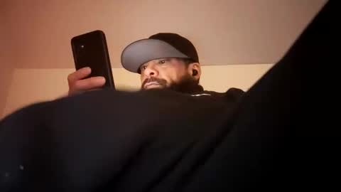 Snapshot of six_23 chatting on 11.25.25 Sixxx online show from 11.25.25