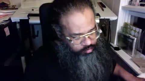 Snapshot of siyah_sakal chatting on 12.17.24 siyah_sakal online show from 12.17.24