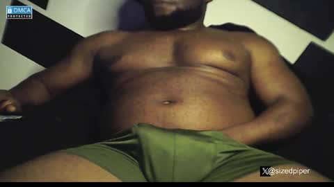 Snapshot of sizedpiper chatting on 02.14.25 Pvt is open. Drop thumbs up in satisfaction online show from 02.14.25