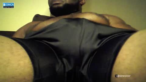 Snapshot of sizedpiper chatting on 02.22.26 Pvt is open. Drop thumbs up in satisfaction online show from 02.22.26