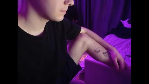 SizzleOzzy online show from 04.25.26