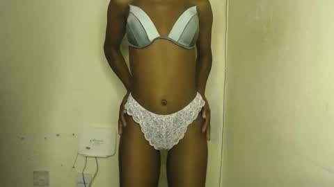 sizzly_ass online show from 03.18.26