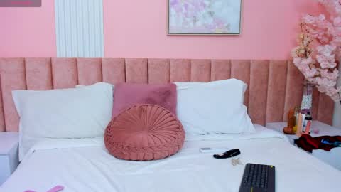 skarletkiss_ online show from 04.20.26