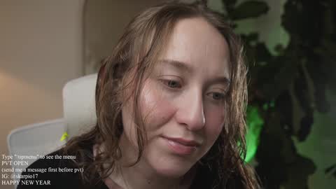 Im Scarlett  ONLINE  5pm-10pm NYC time  online show from 01.03.25