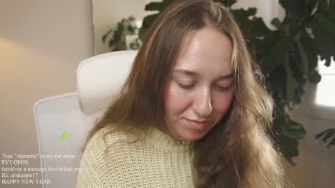 Im Scarlett  ONLINE  5pm-10pm NYC time  online show from 01.06.25