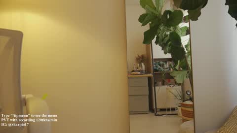 Im Scarlett  ONLINE  5pm-10pm NYC time  online show from 11.28.25