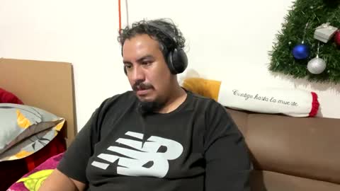 Snapshot of skinhell chatting on 12.17.24 Elias online show from 12.17.24