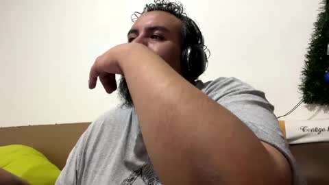 Snapshot of skinhell chatting on 02.04.25 Elias online show from 02.04.25