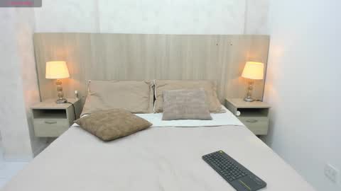 Emily Rojas online show from 01.08.26