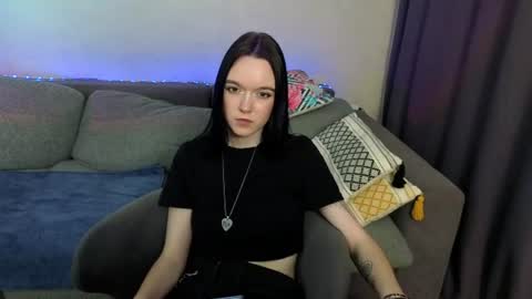 Snapshot of skinny_exy chatting on 06.24.26 Exy online show from 06.24.26
