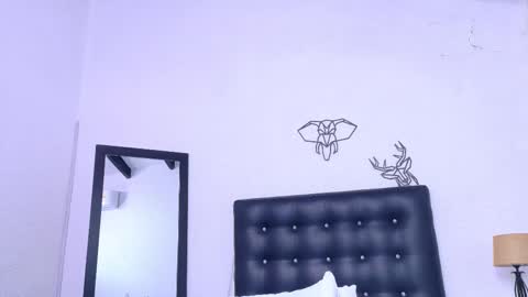 skinny_hottie18 online show from 03.07.25