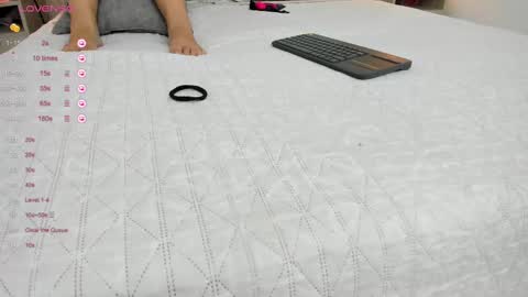 Isabela online show from 02.13.25