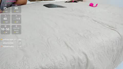 Isabela online show from 03.10.25