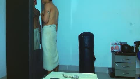 skinny marked online show from 02.10.25