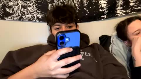 skinnyangel21 online show from 12.18.25