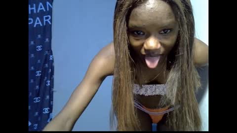 Linda independent model online show from 02.22.26