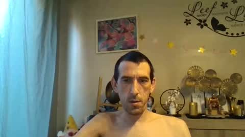 SkinnyBigCock2 online show from 09.12.25