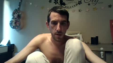 SkinnyBigCock2 online show from 08.03.26