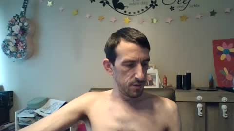 SkinnyBigCock2 online show from 08.04.26