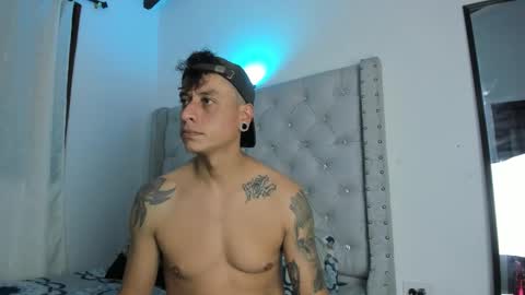 Snapshot of skinnydevil1 chatting on 02.23.26 skinnydevil1 online show from 02.23.26